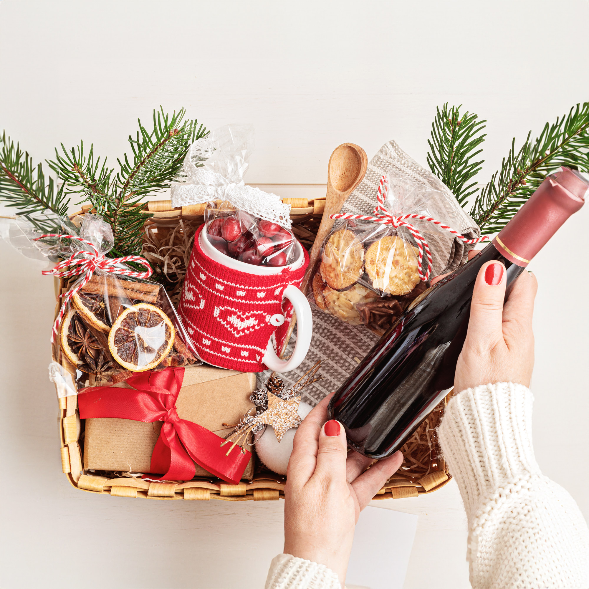 Best Christmas Hampers In The UK For 2023